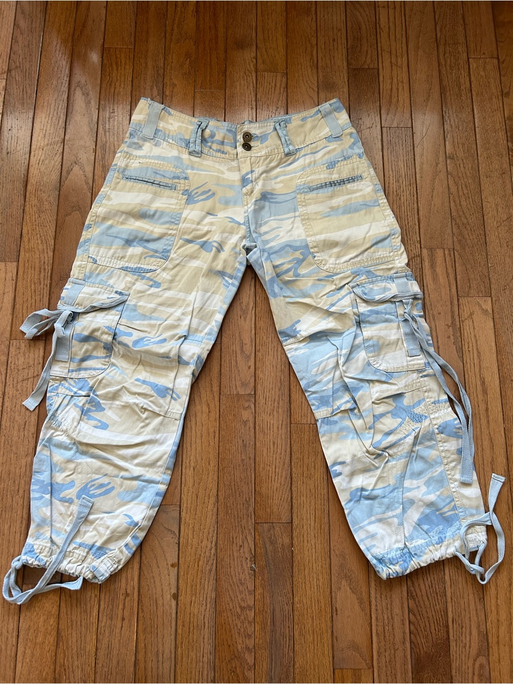Women’s Cargo Capris in Light Blue & Cream Camo